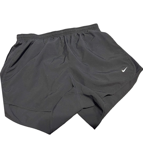 Nike Black Athletic Shorts - Picture 1 of 2